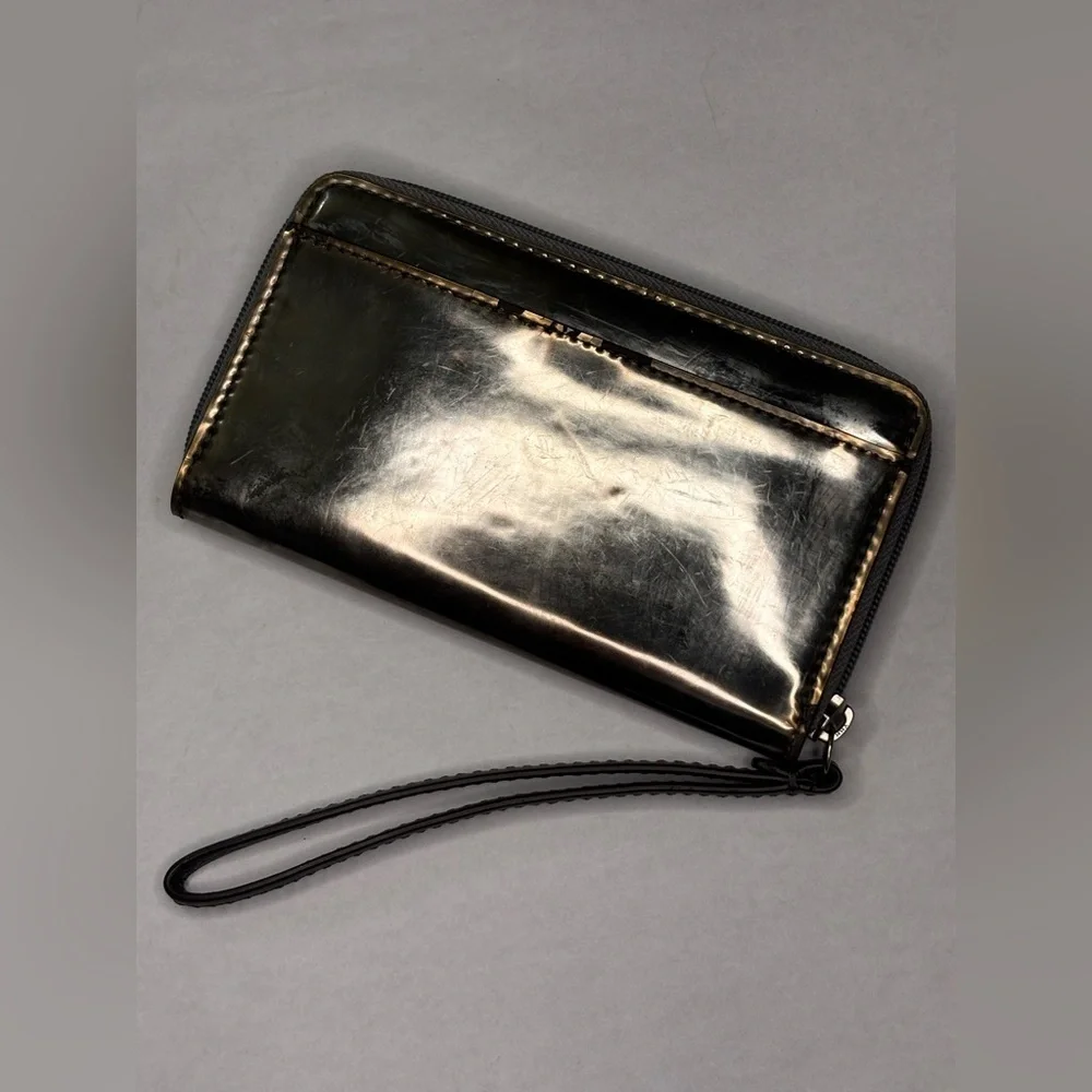 VINTAGE Coach Metallic Wristlet Wallet